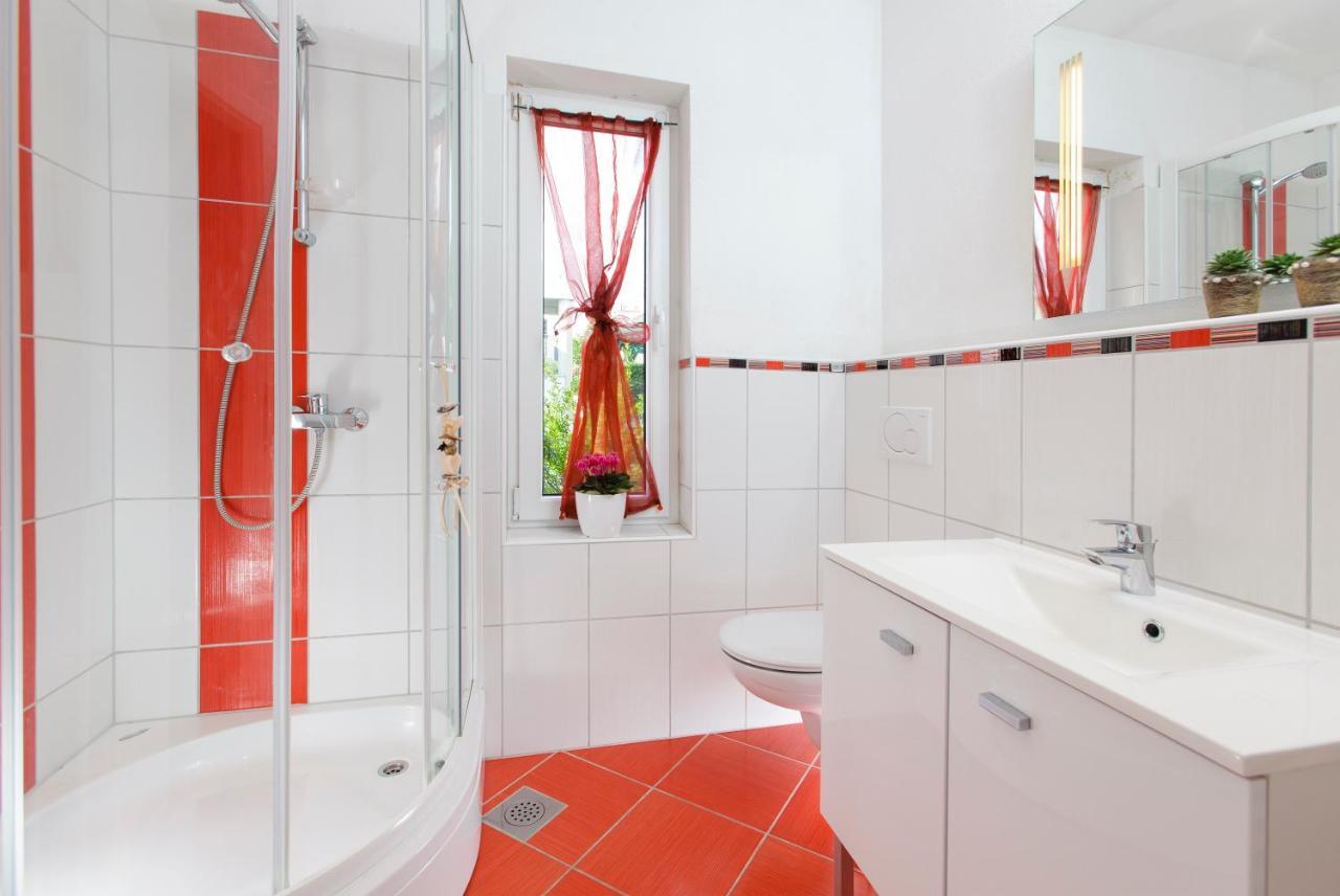 Pansion Mlikota Bed & Breakfast Промайна Екстериор снимка